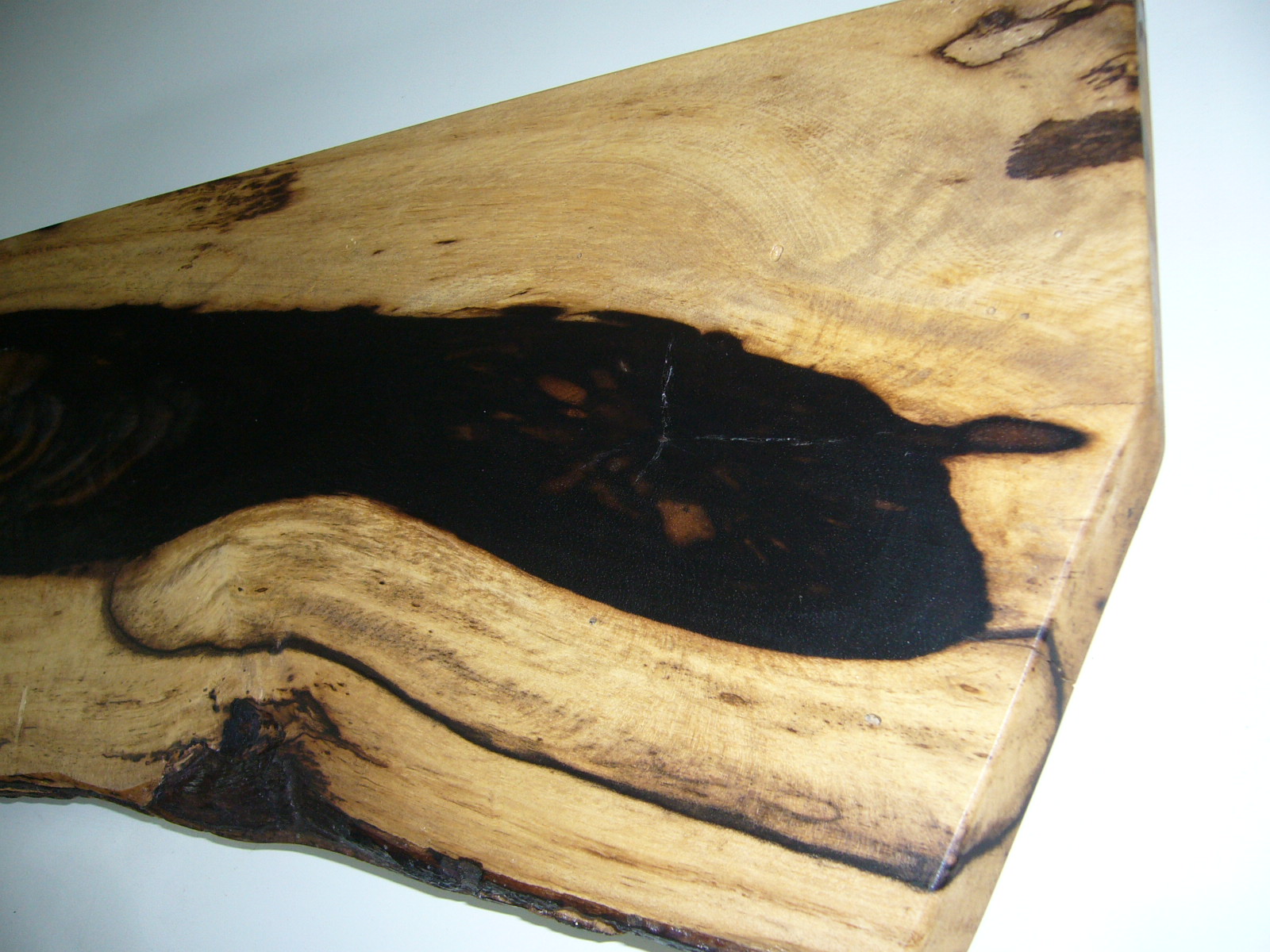 黒柿花台 川口碁盤｜こだわりの素材を自店舗で一貫生産の製造直販店