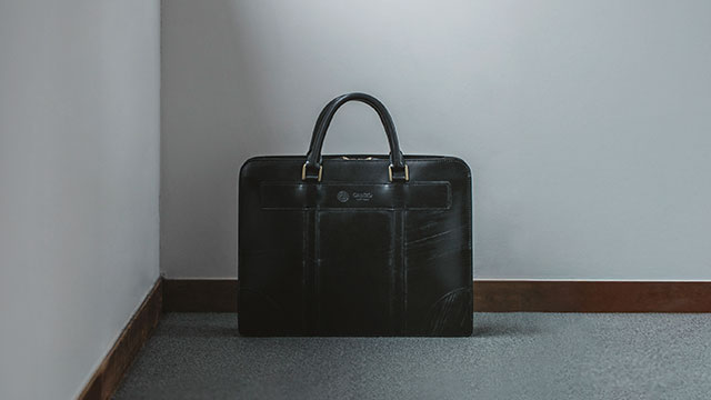 ブリーフケース｜最高級のメンズ革製品・革財布 GANZO公式WEBサイト