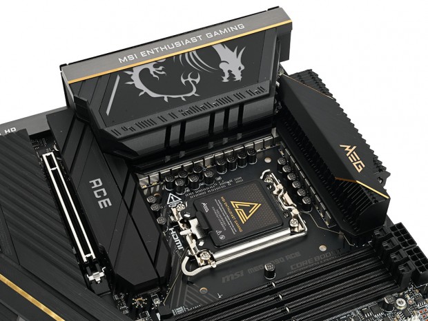 メモリクロック9,200MHzでも安定動作。拡張性にも妥協しない最新