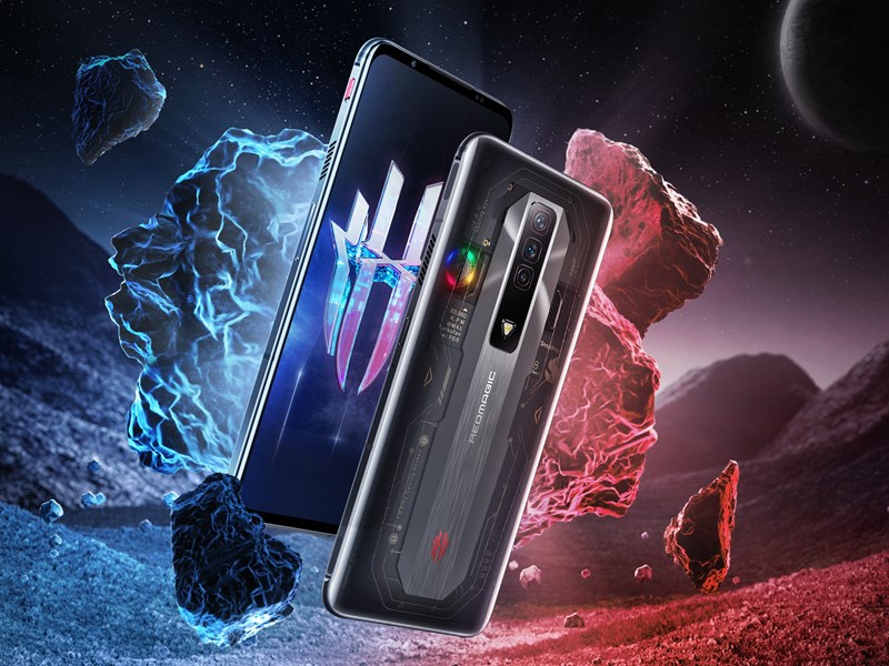 スケルトンボディのSnapdragon 8 Gen 1搭載ゲーミングスマホ「REDMAGIC