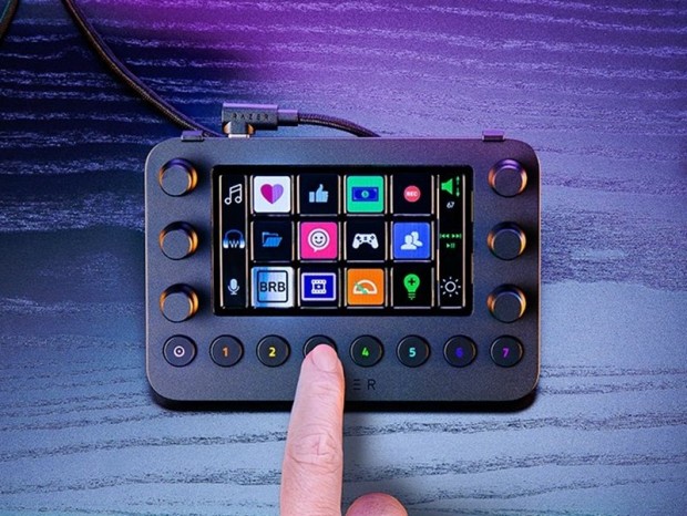 Razerから配信者向けの多機能コントローラ「Razer Stream Controller