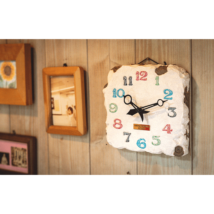 ジブリ美術館オリジナル モザイクタイル時計(壁掛け)｜三鷹の森ジブリ