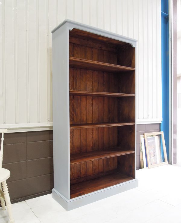 雑貨屋さんの陳列棚としてオーダーメイドブックシェルフ1800