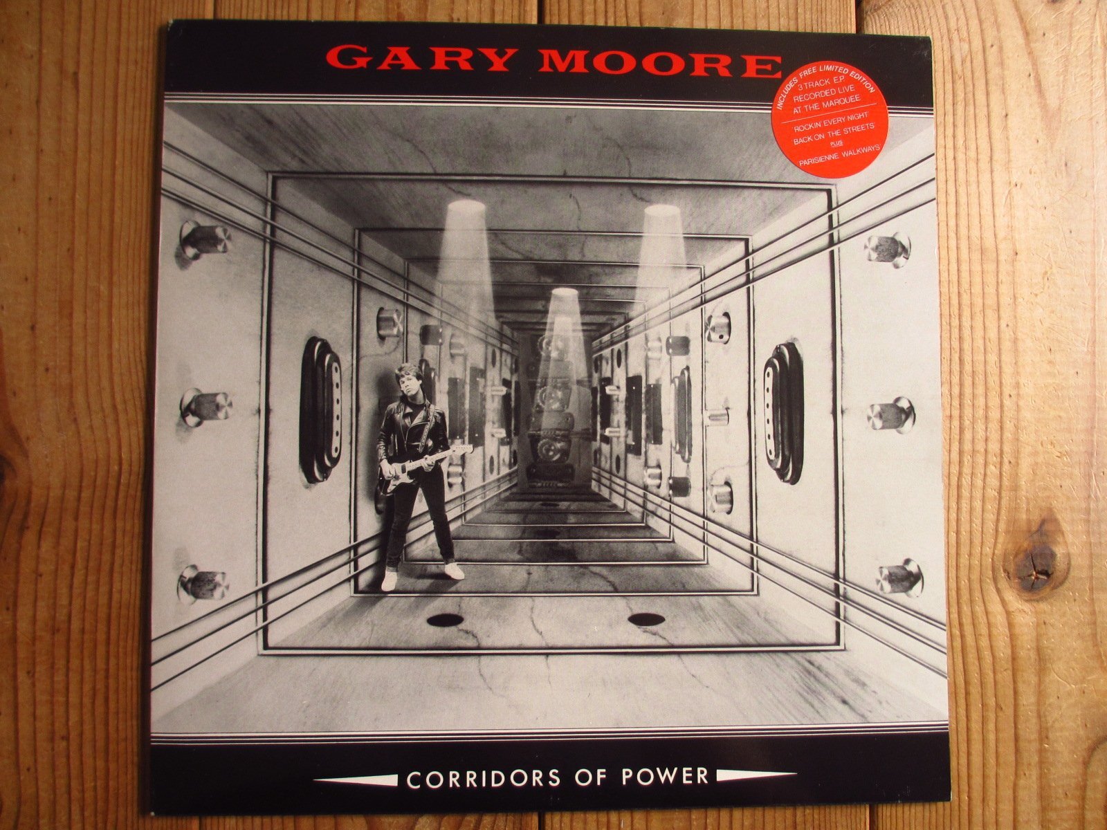 Gary Moore / Corridors Of Power - Guitar Records