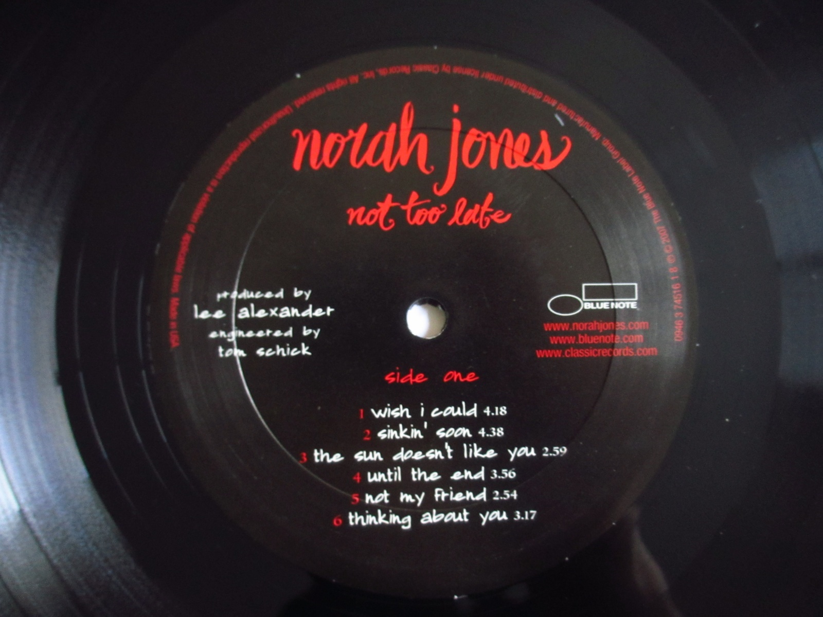 Norah Jones / Not Too Late - Guitar Records