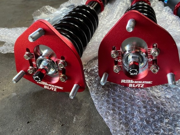 スカイライン DR30 鉄仮面 R31HOUSE M-Spec車高調 取り付け