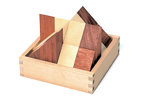 ツートンブロック・童具館