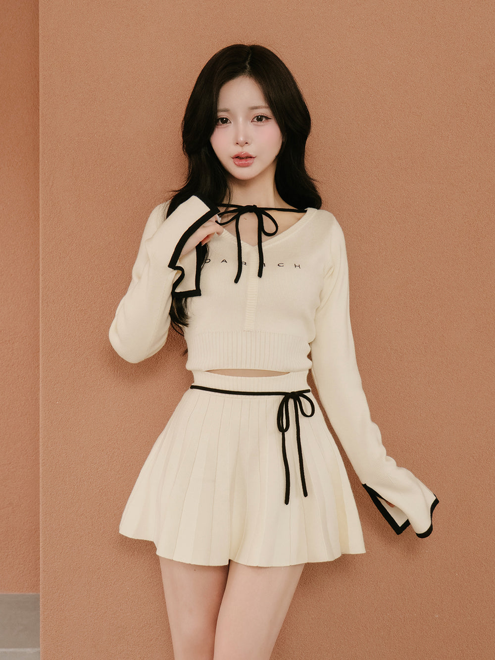 予約商品】ウエストオープンリボンデザインニットミニワンピース