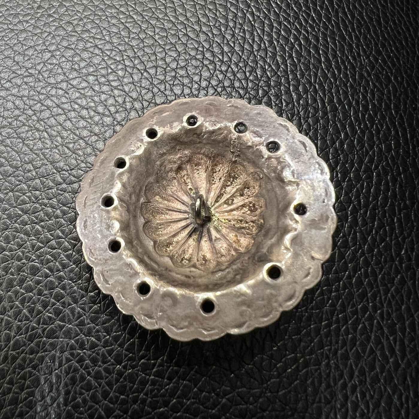 ゴローズ goro's [OLD]K18付フラワーコンチョ – DELTAone