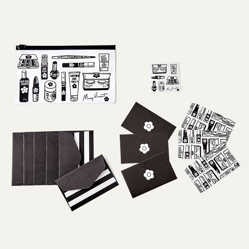 制作事例｜女性向けのおしゃれなノベルティ（MARY QUANT）- 販促品