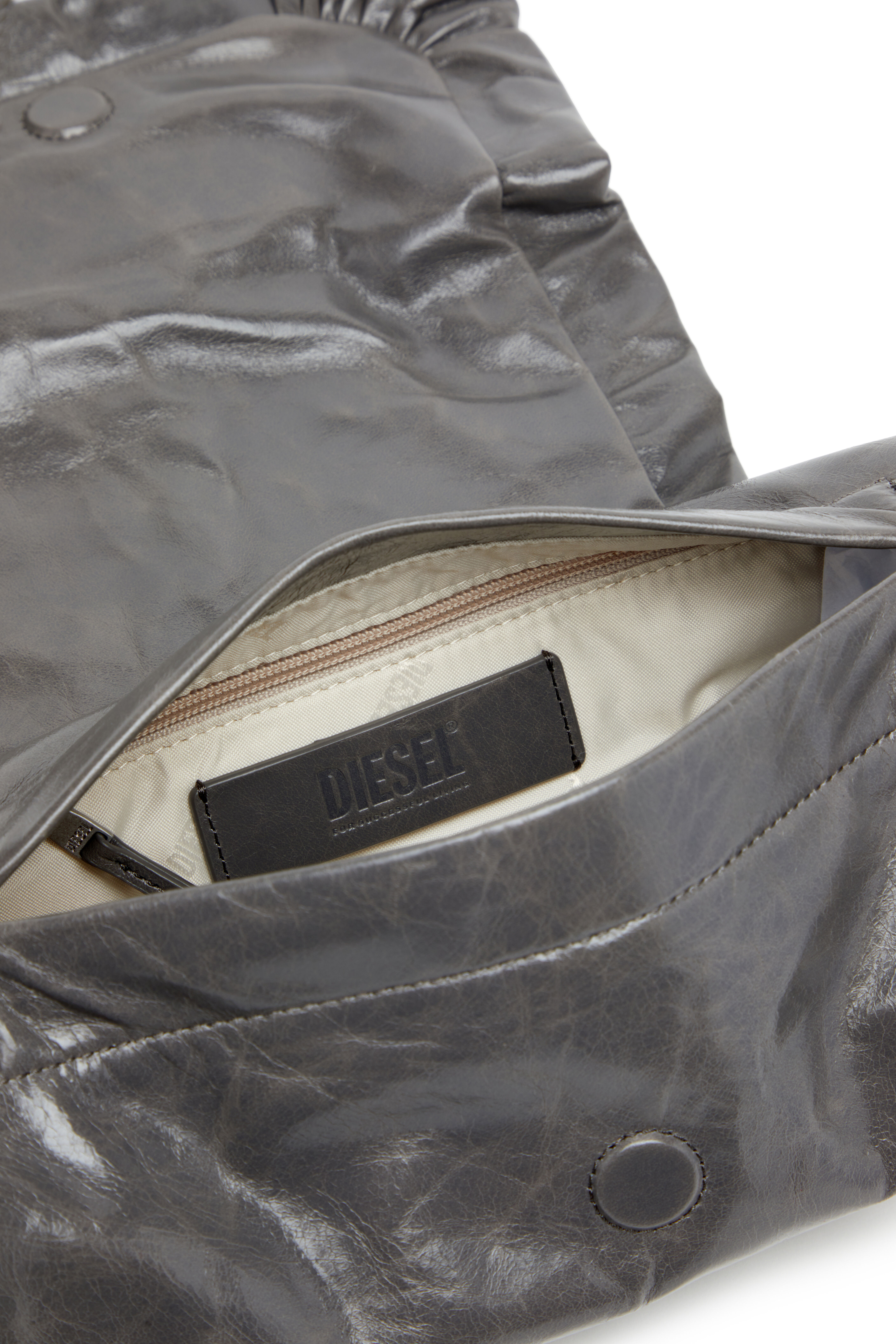 SCRUNCH-D SHOULDER S ショルダーバッグ｜グレー｜ウィメンズ｜DIESEL