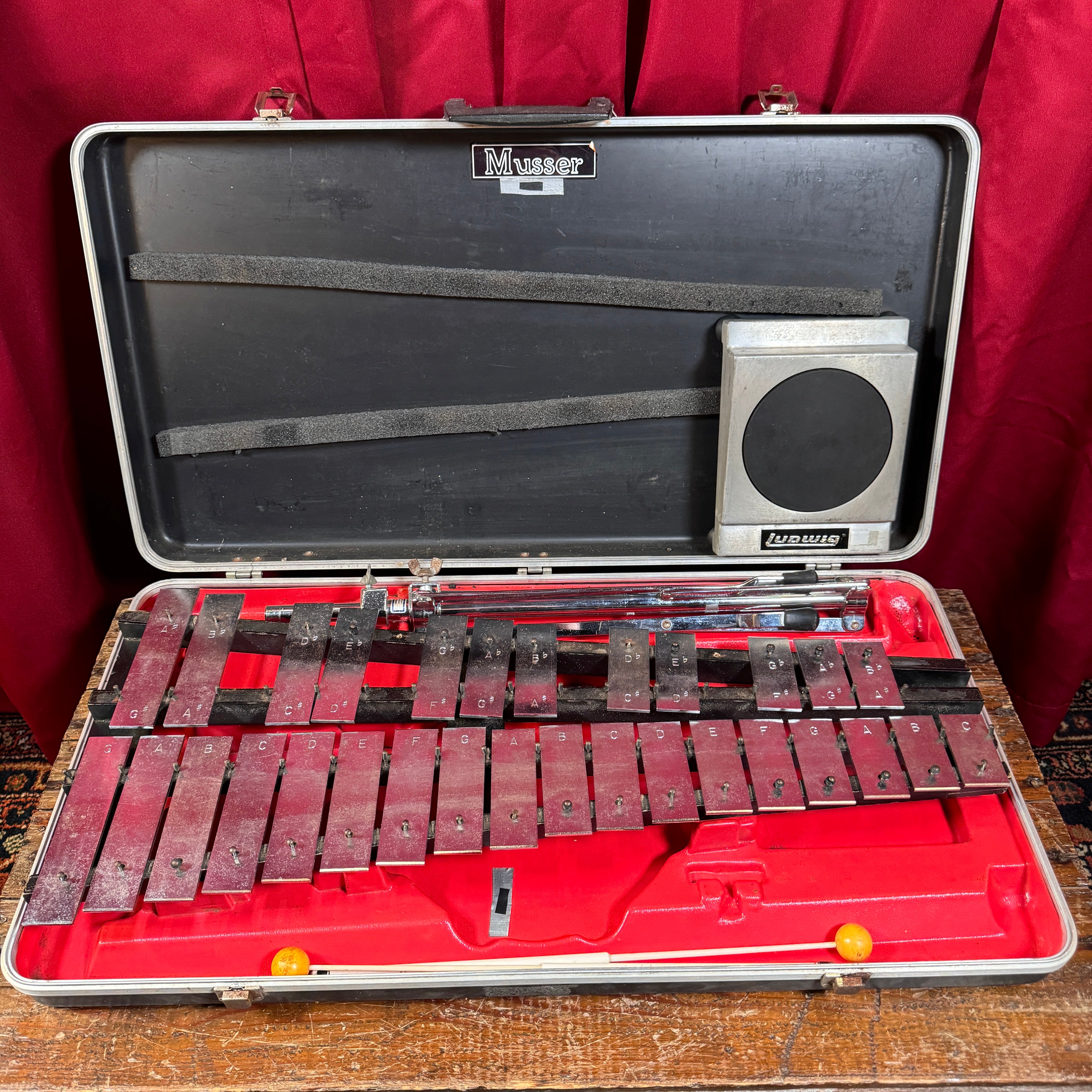 1970s Ludwig Musser M-649 Junior Percussionist Kit Glockenspiel