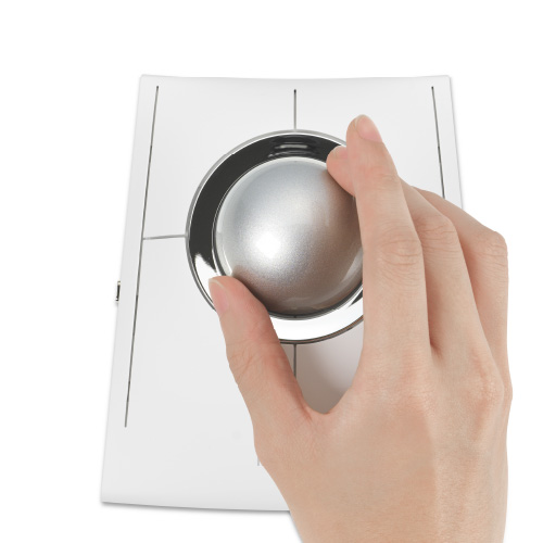 Kensingtonが環境に優しいリサイクル素材を使用した「EQシリーズ