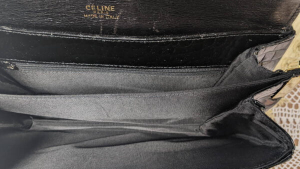 セリーヌ ハンドバッグ（ベタベタの内張り交換と破けてる革の補修）