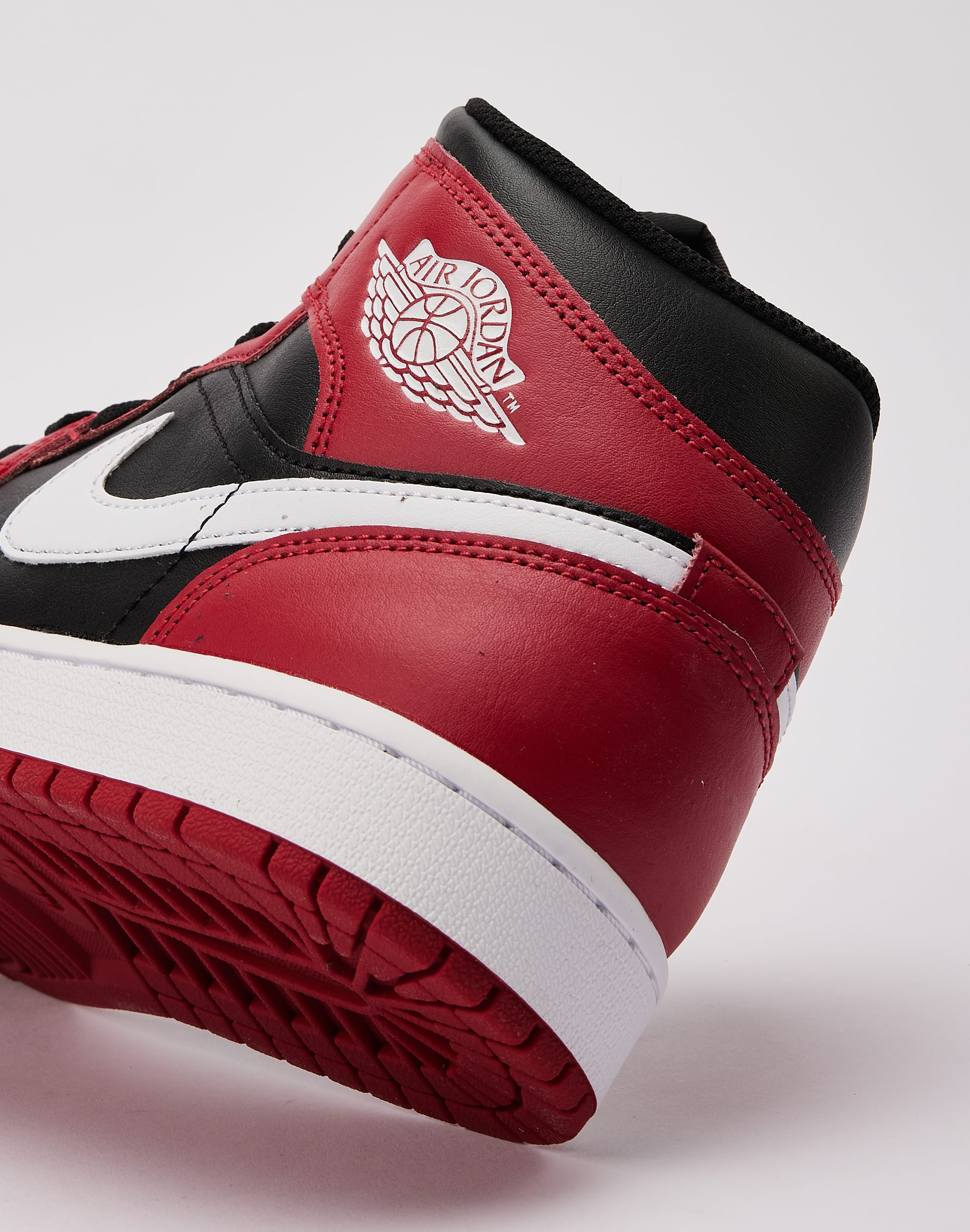 Jordan Air Jordan 1 Mid – DTLR