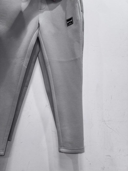 BLACKLABEL】ソロナダンボールニットセットアップ【比較紹介】 – The