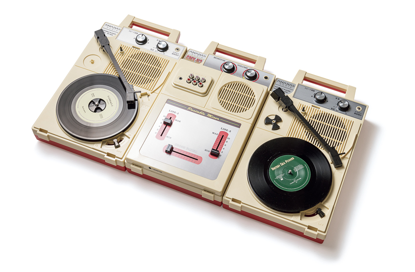 5万円台でDJブースが作れる♪ '80年代顔はインテリアとしても◎｜雑誌