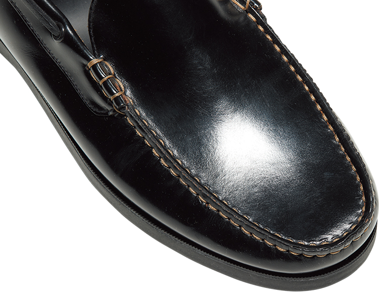 素敵ないなたさ”が♡ パラブーツ幻のモカローファーが別注で復活｜雑誌