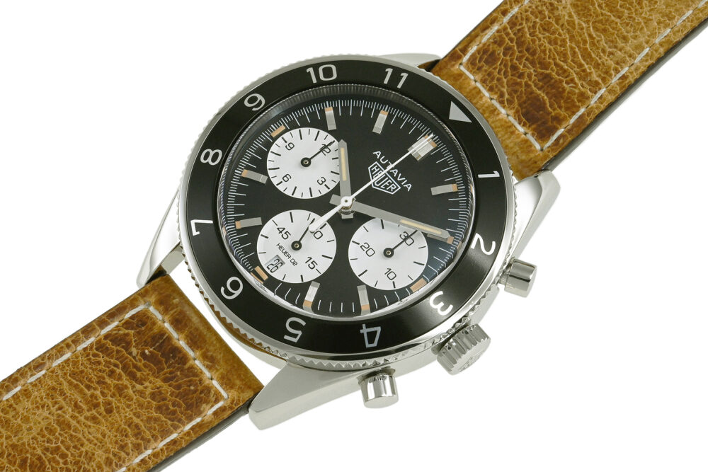 オータヴィア ヘリテージ キャリバー ホイヤー02 クロノグラフの販売