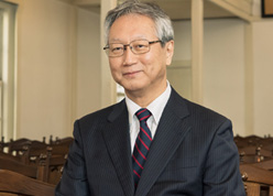 川俣 雅弘 - 教員インタビュー - 慶應経済について - 慶應義塾大学経済