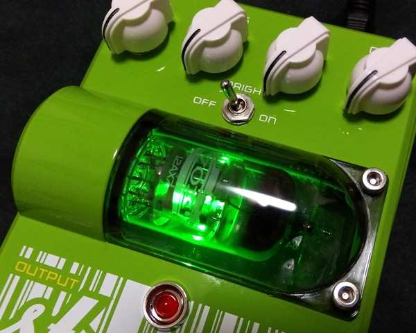 真空管内蔵オーバードライブ「VOX Straight 6 Drive TG1-ST60D