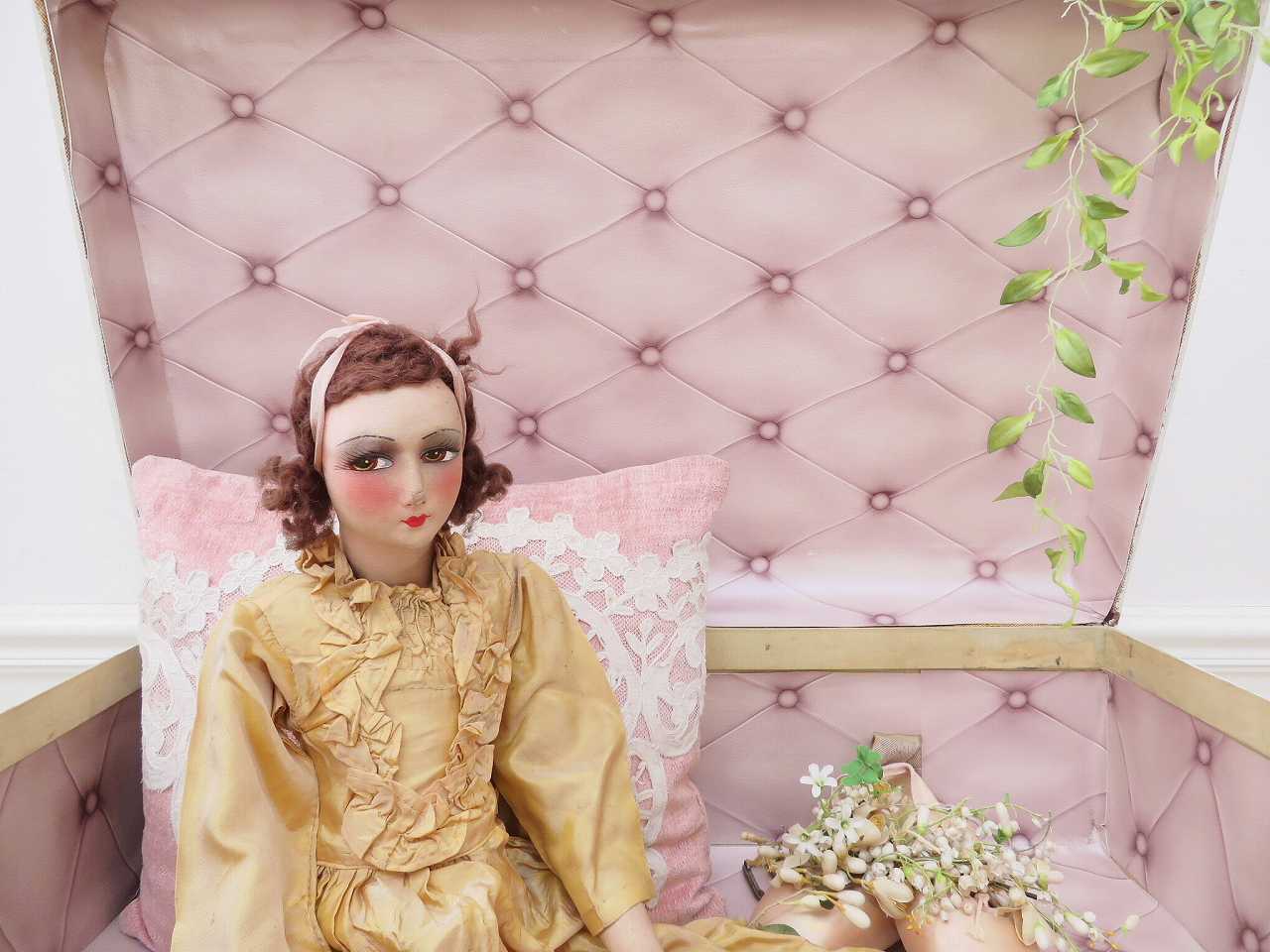 超絶美人のブドワールドール（A） - 薔薇と天使のアンティーク