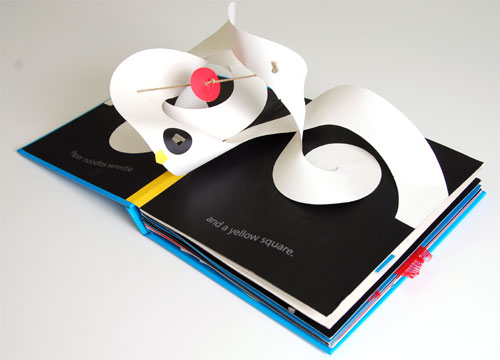 Yellow Square （きいろいしかくちゃん洋書版） | デビッド・A