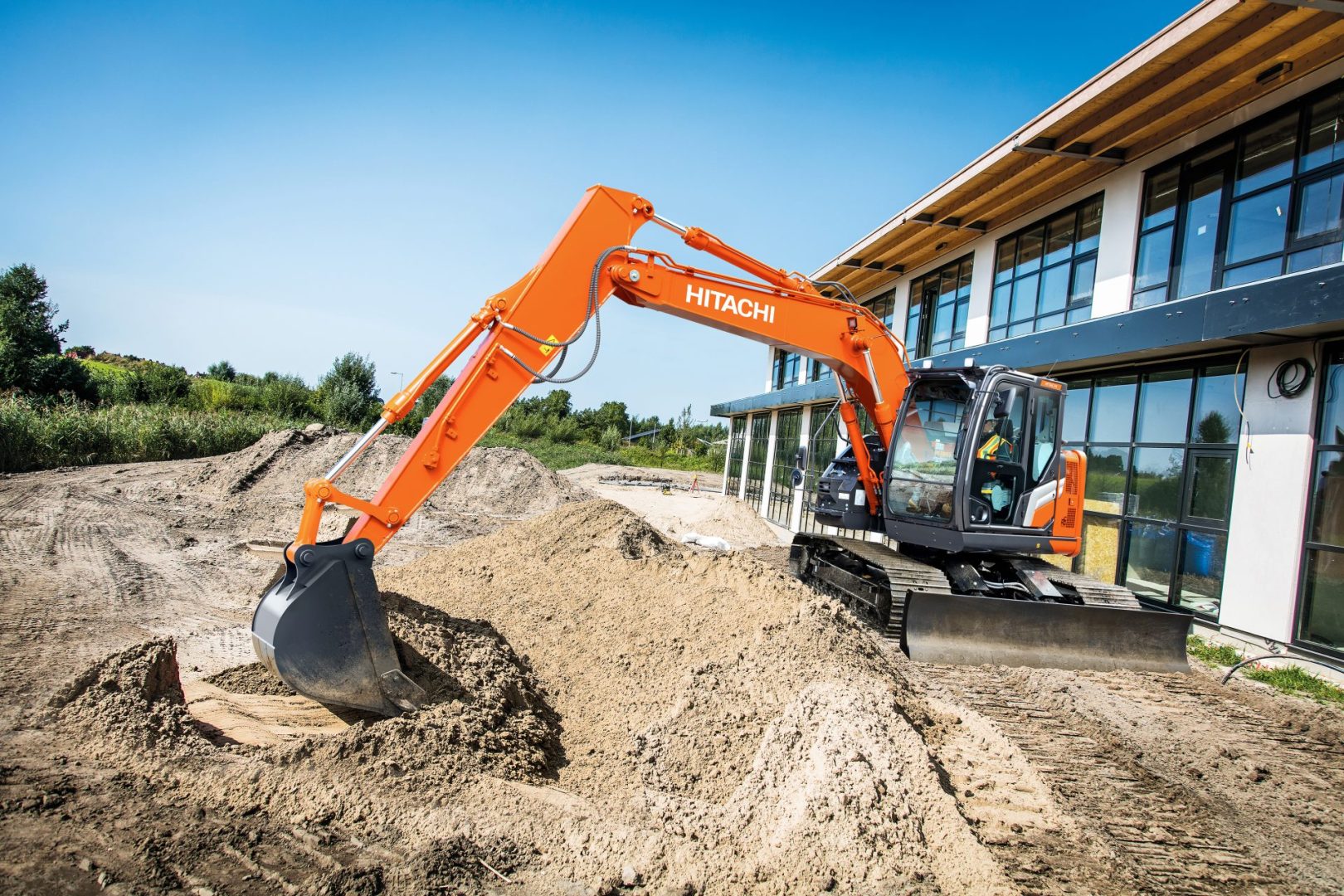 Hitachi introduces trio of Dash 7 ultrashort tail swing excavators