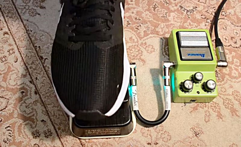 MXR/MC404 CAE Wahのレビュー!使い方やセッティングを解説 | エスムジカ