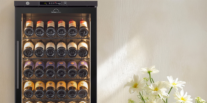 ワインセラーをお洒落にみせるテクニック6選 | フォルスタージャパン