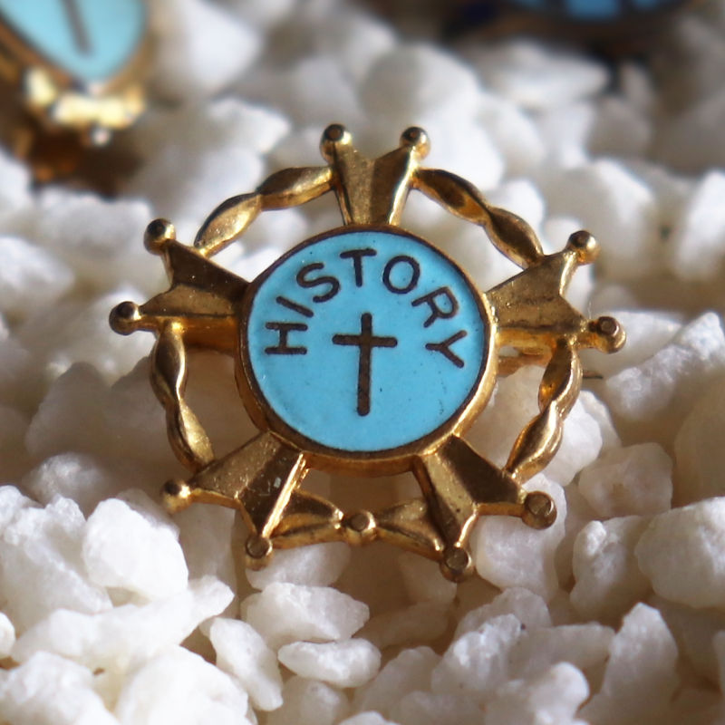 USAヴィンテージクリスチャンクロスブローチ水色HISTORY｜アンティーク