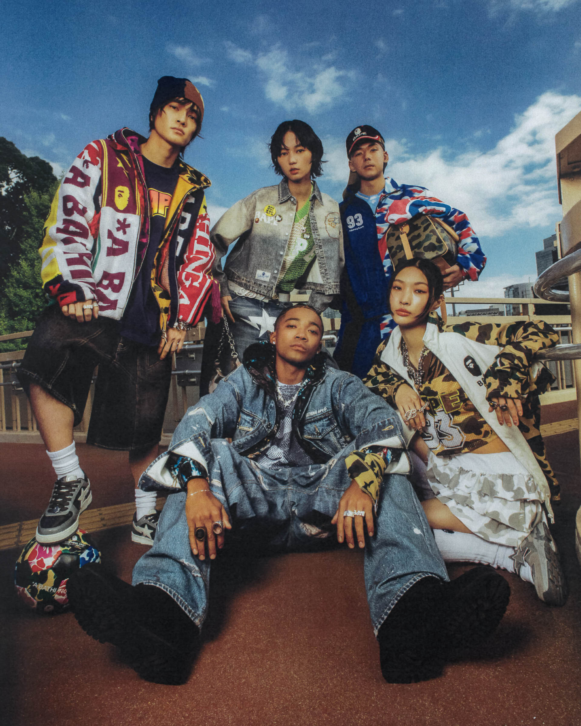 9090」が「ちいかわ」と初コラボ オリジナルヴィジュアルを使用した