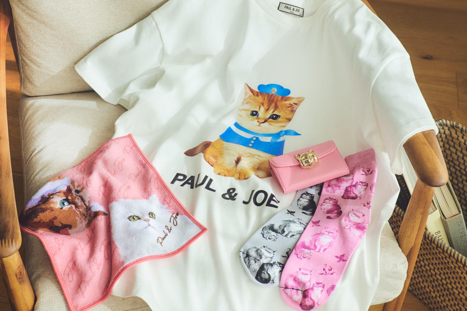 ポール & ジョー“ちょこんとお座り猫”のソックス＆刺繍入りスクール