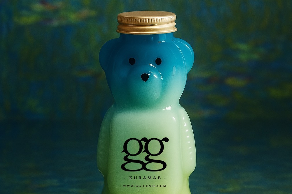 モネ《睡蓮》着想「くま」の抹茶ボトルドリンク、上野駅コーヒー