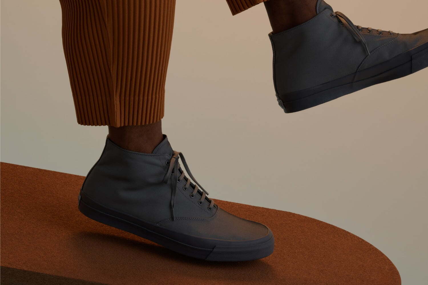 オム プリッセ イッセイ ミヤケ＆アナトミカ「ワクワ」のシューズ第3弾