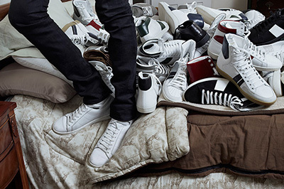 サンローランから新作シューズ - エディ・スリマン就任後初のデザイン