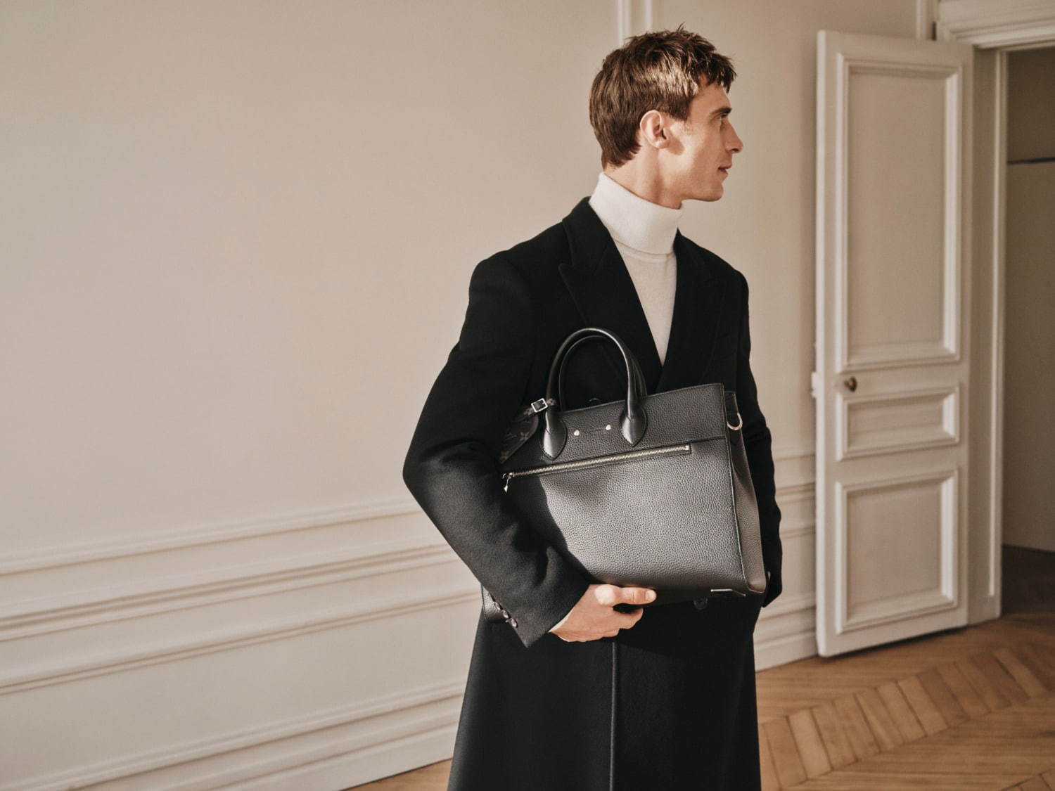 ルイ・ヴィトンのメンズビジネスバッグ・コレクション「ニュー