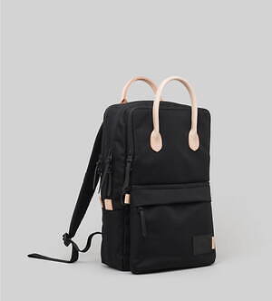 ザ・ノース・フェイス × エンダースキーマ第2弾、レザーを組み合わせた