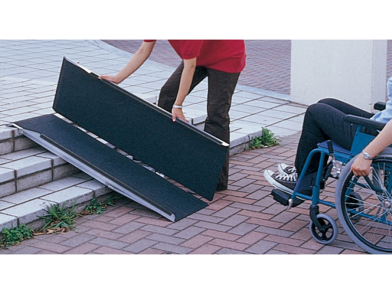 ポータブルスロープPVS アルミ2折式: バリアフリー建材｜【公式