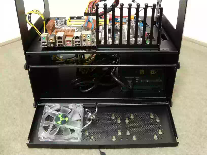 テストベンチ台 LIAN LI PC-T80X｜PCで遊んだ日々の備忘録