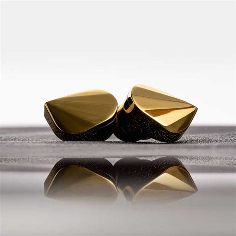 水月雨（MoonDrop） ILLUMINATION -光 買取価格｜フジヤエービック