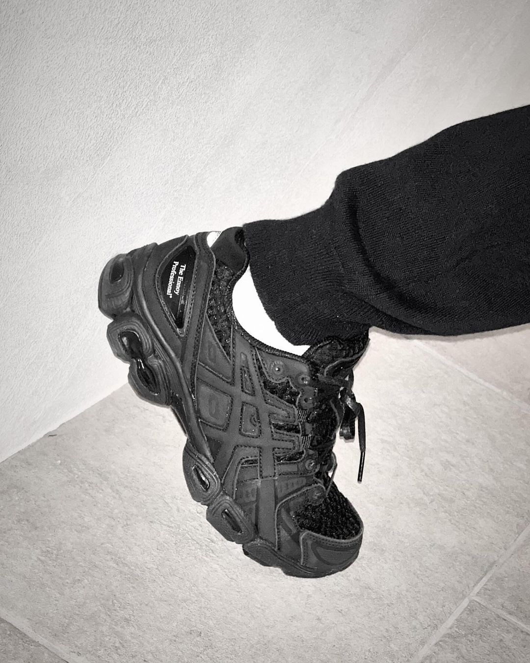 2024年 4/17 発売】ゴアテックス素材を採用した ENNOY × ASICS GEL