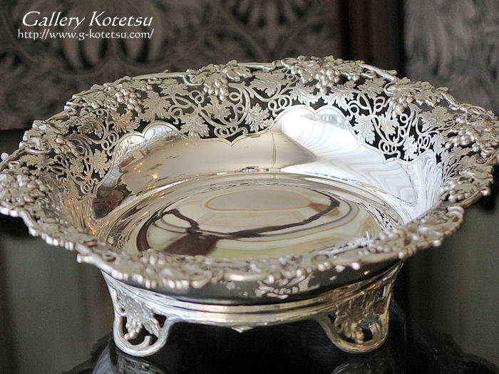 Welcome to ギャラリー虎徹 WEB