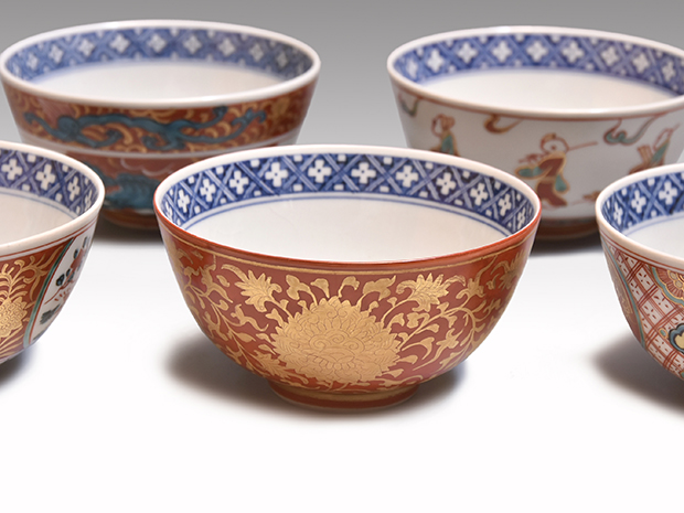 赤絵金襴手 絵替り 碗形向付 5個 三代 須田菁華（作) 共箱 | 古美術ささき