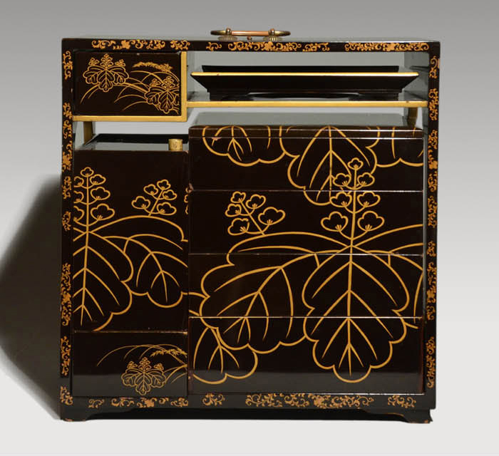 五七桐蒔絵に蔦蒔絵入 花見重 野弁当 江戸末頃 | 古美術ささき