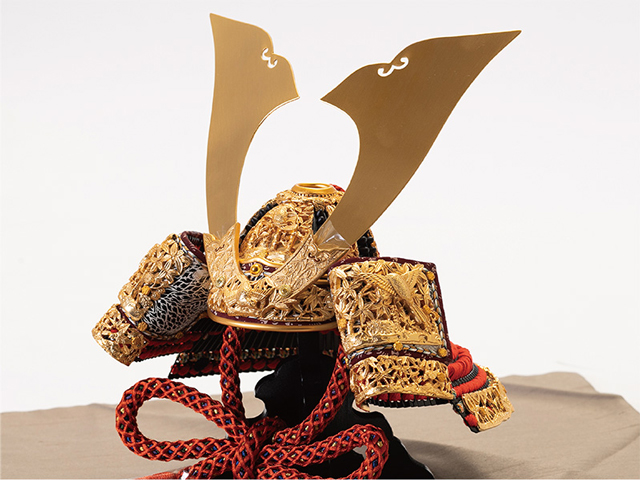 奈良 春日大社所蔵 国宝模写 『竹に虎雀』金物赤糸威 兜飾り