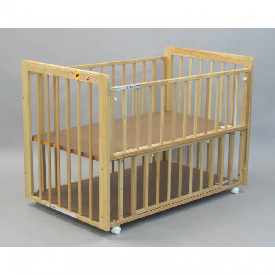 ベッド くまのプーさん（スケッチ）」について｜カトージの商品