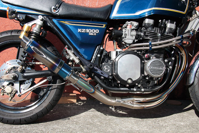 期待の新ブランド「BLOSSOM」のZ用チタンフルエキゾースト | パーツ