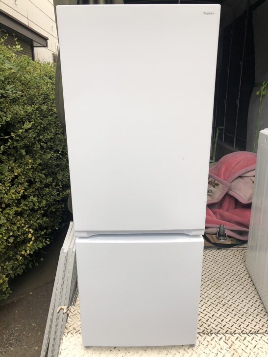 大阪送料無料☆3か月保障付き☆冷蔵庫☆2023年☆YRZ-F15J☆R-296