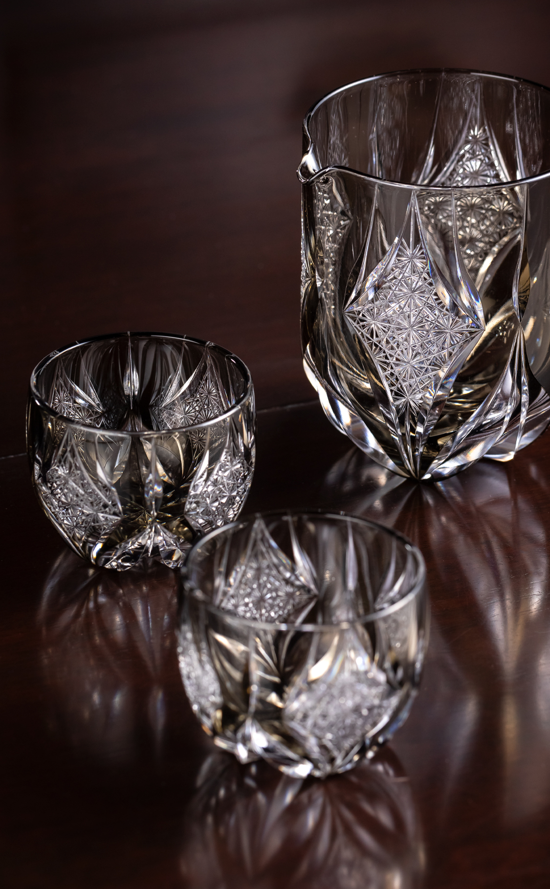 カガミクリスタル | 日本が誇る至高のガラス